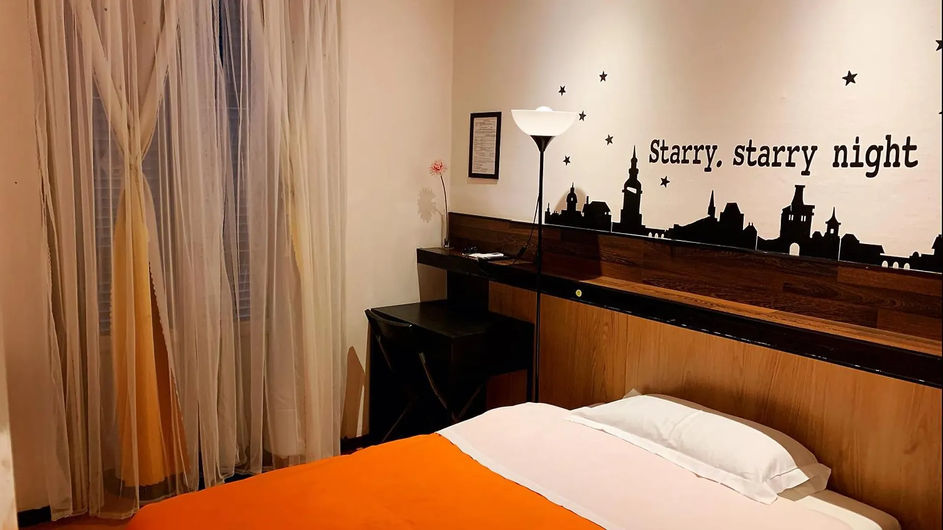 Argentina B&B Milão 0*,